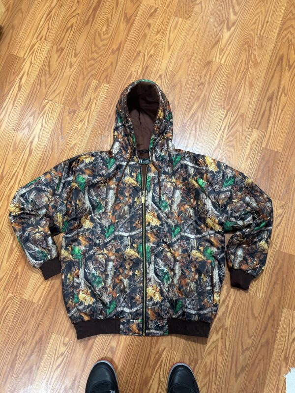 Dorīmā Camo Weatherproof Zip Up w/ Custom Branded Zipper Pull - Image 3